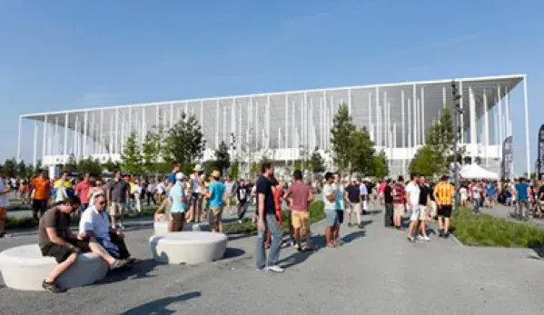 Photo du stade de Bordeaux du parvis